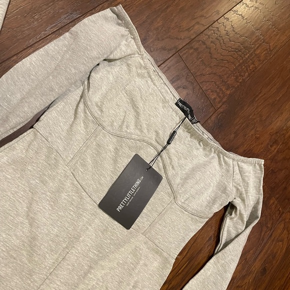 2 for 1 Pretty Little Thing Grey Unitards/Romper - Picture 3 of 15